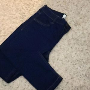 Navy blue skinny jeans